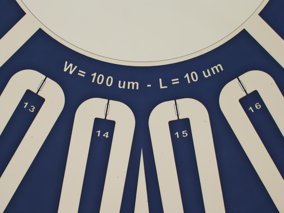 OECT, W = 100 um, L = 10 um